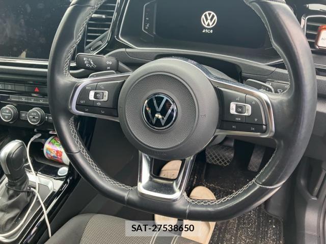VolksWagen T-ROC 2022-05 7621373-12
