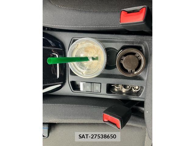 VolksWagen T-ROC 2022-05 7621373-19