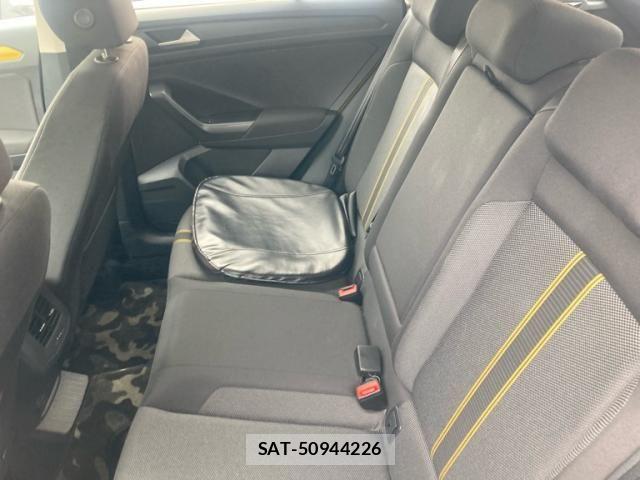 VolksWagen T-ROC 2020-07 7621377-12
