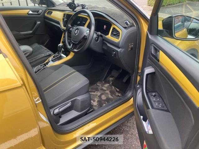 VolksWagen T-ROC 2020-07 7621377-13