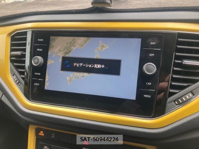 VolksWagen T-ROC 2020-07 7621377-19