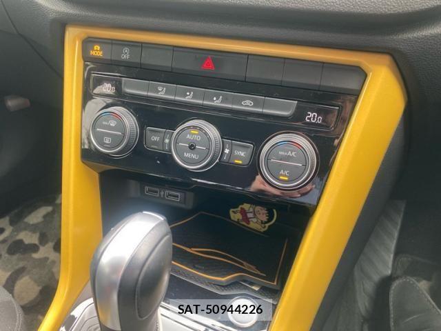 VolksWagen T-ROC 2020-07 7621377-24