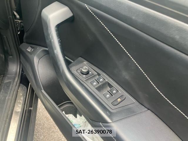 VolksWagen T-ROC 2023-09 7730771-12