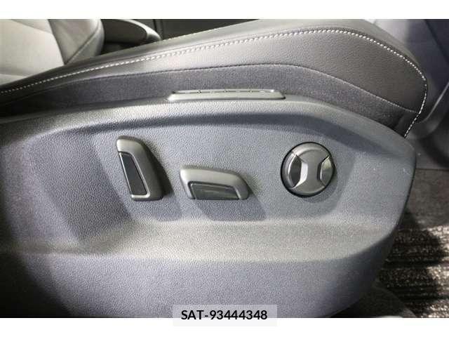 VolksWagen T-ROC 2023-06 7730768-11