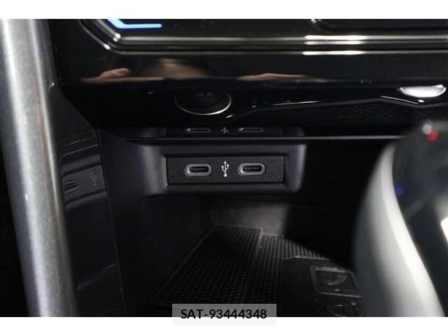 VolksWagen T-ROC 2023-06 7730768-24