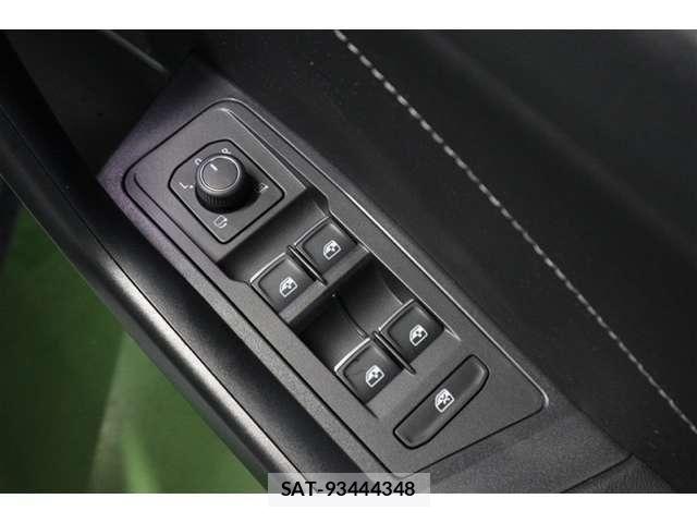 VolksWagen T-ROC 2023-06 7730768-25