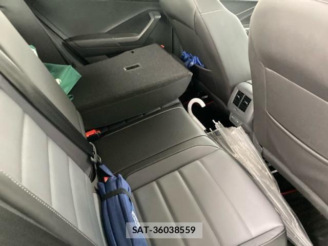VolksWagen T-ROC 2023-09 7730772-21