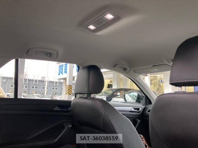 VolksWagen T-ROC 2023-09 7730772-22