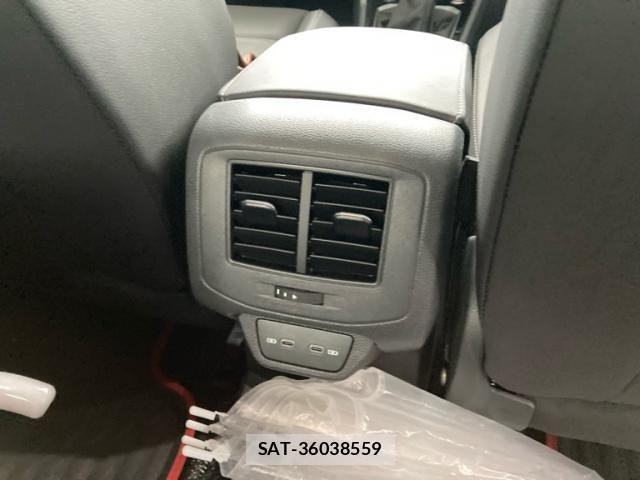 VolksWagen T-ROC 2023-09 7730772-23