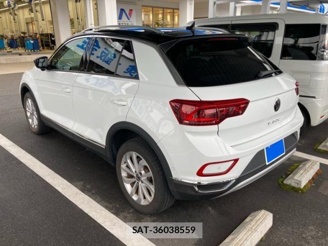 VolksWagen T-ROC 2023-09 7730772-2