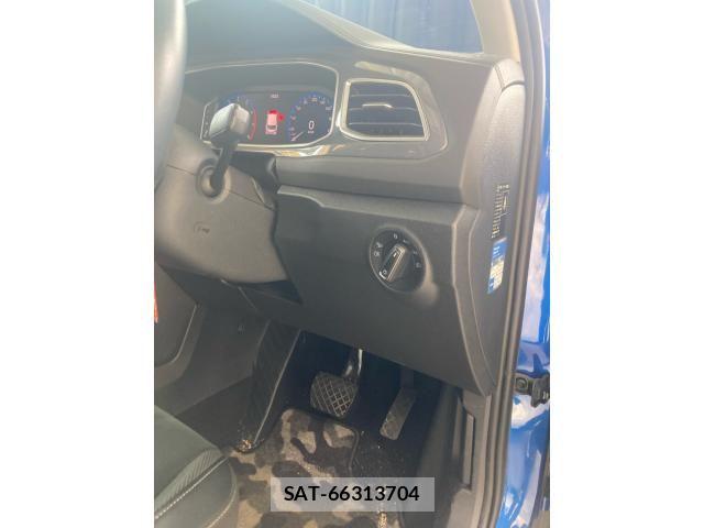 VolksWagen T-ROC 2023-10 7790542-17