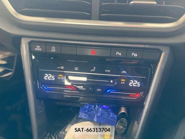 VolksWagen T-ROC 2023-10 7790542-21