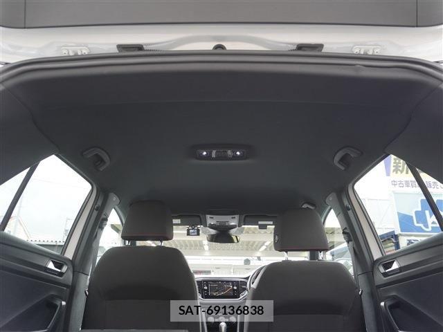 VolksWagen T-ROC 2021-10 7790540-15