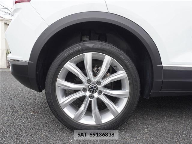 VolksWagen T-ROC 2021-10 7790540-17