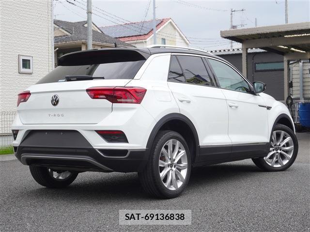 VolksWagen T-ROC 2021-10 7790540-1