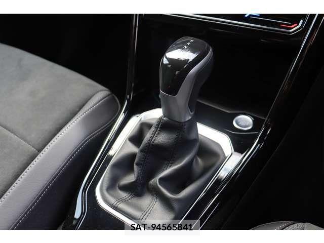 VolksWagen T-ROC 2025-05 7880528-18