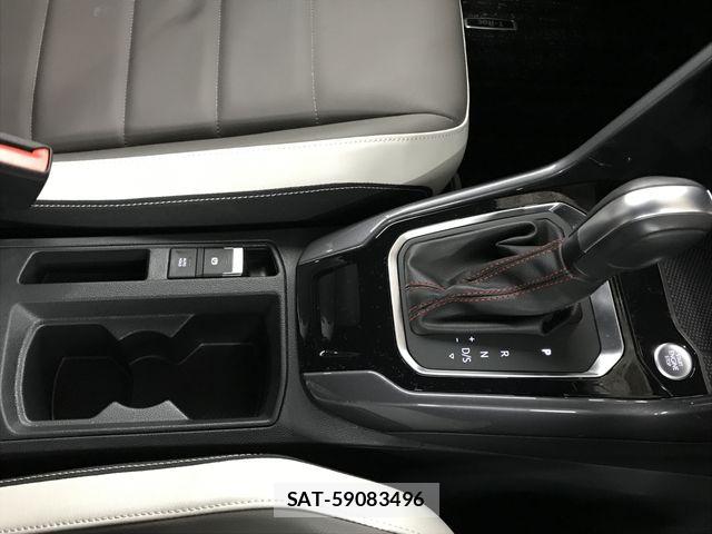 VolksWagen T-ROC 2021-09 7880532-14
