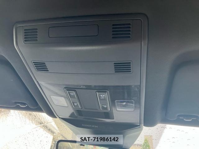 VolksWagen T-ROC 2020-10 7880531-26