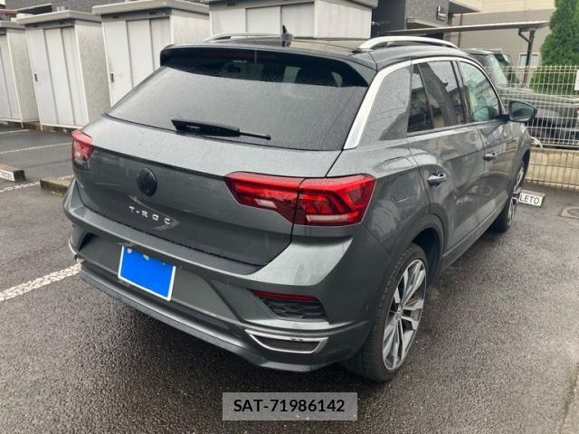 VolksWagen T-ROC 2020-10 7880531-4