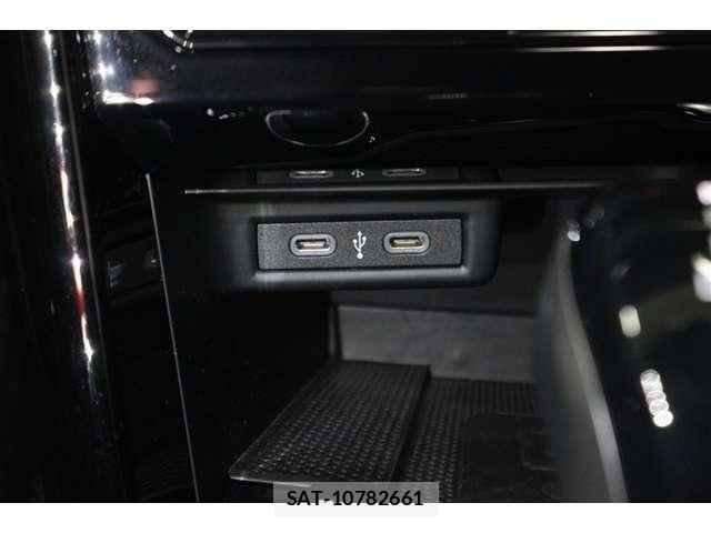 VolksWagen T-ROC 2023-04 7964417-23