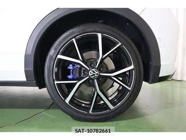 VolksWagen T-ROC 2023-04 7964417-2