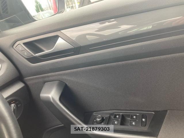 VolksWagen T-ROC 2022-03 8039223-17