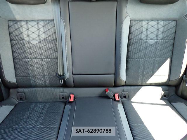 VolksWagen T-ROC 2023-10 8039220-25