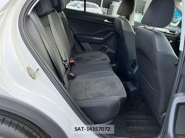 VolksWagen T-ROC 2024-02 8039221-13