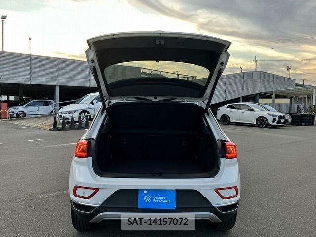 VolksWagen T-ROC 2024-02 8039221-15