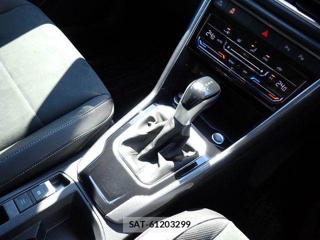 VolksWagen T-ROC 2023-08 8039219-21