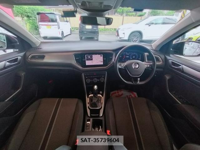 VolksWagen T-ROC 2020-11 8039222-15