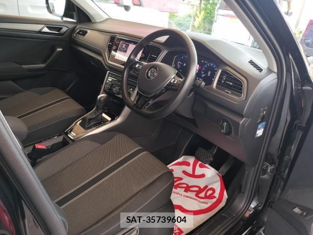 VolksWagen T-ROC 2020-11 8039222-17