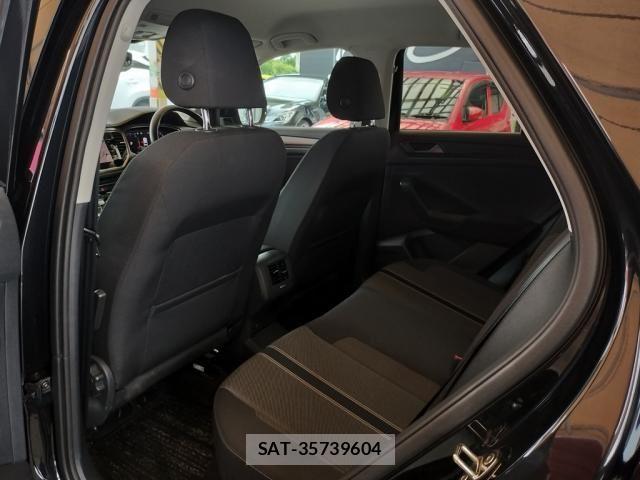 VolksWagen T-ROC 2020-11 8039222-21