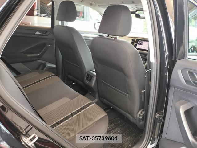 VolksWagen T-ROC 2020-11 8039222-23