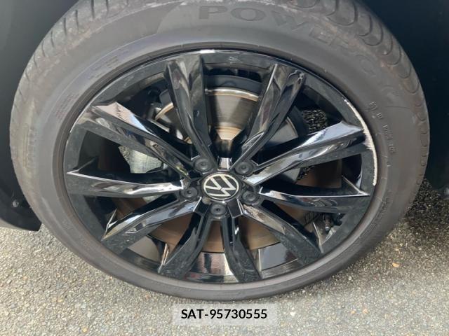 VolksWagen T-ROC 2022-01 8102750-8