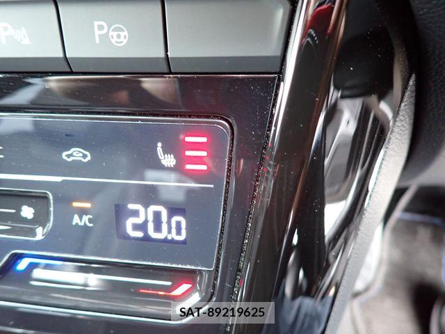 VolksWagen T-ROC 2023-11 8102751-21