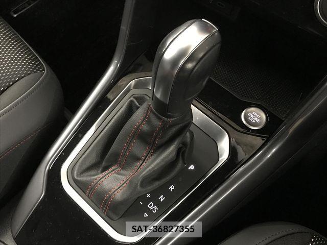 VolksWagen T-ROC 2021-07 8133042-12