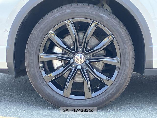 VolksWagen T-ROC 2023-11 8133032-5
