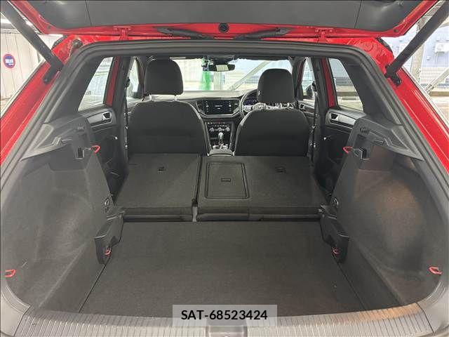 VolksWagen T-ROC 2021-02 8147013-17