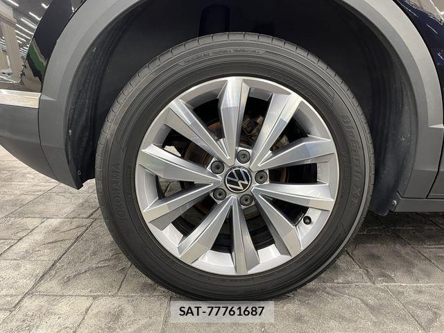 VolksWagen T-ROC 2021-11 8211042-10