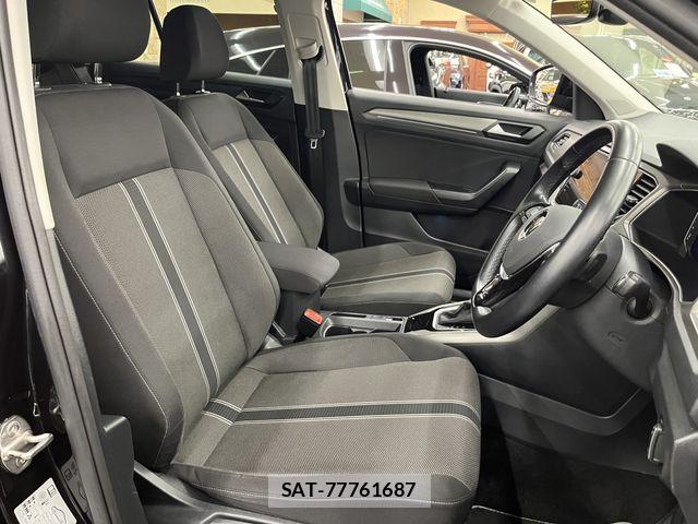 VolksWagen T-ROC 2021-11 8211042-3