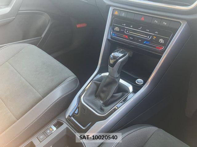 VolksWagen T-ROC 2025-03 8211040-10