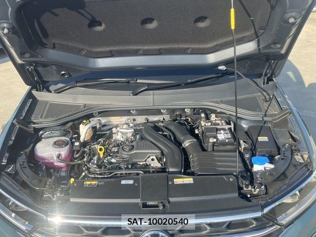 VolksWagen T-ROC 2025-03 8211040-13