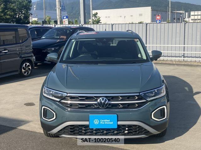 VolksWagen T-ROC 2025-03 8211040-3