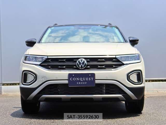VolksWagen T-ROC 2026-03 8211037-0