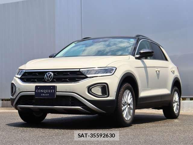 VolksWagen T-ROC 2026-03 8211037-1