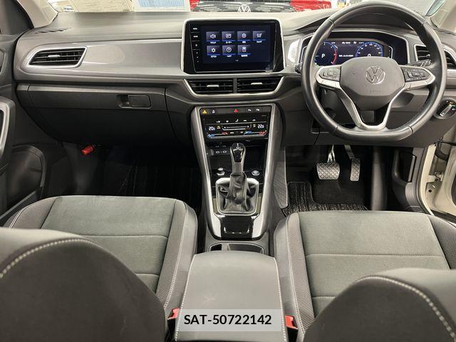 VolksWagen T-ROC 2022-10 8211041-1