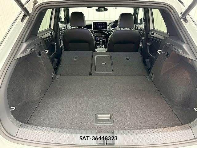 VolksWagen T-ROC 2023-07 8247176-10
