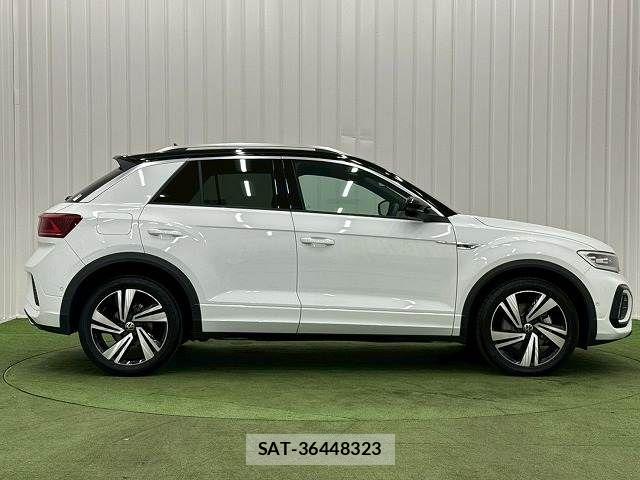 VolksWagen T-ROC 2023-07 8247176-14