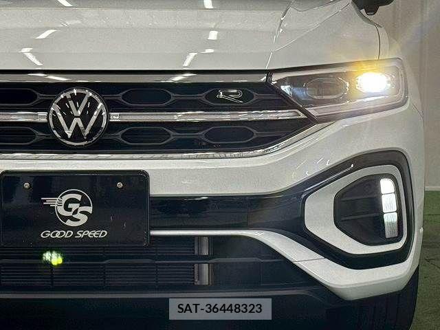 VolksWagen T-ROC 2023-07 8247176-17